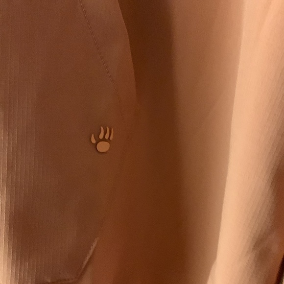 Shorts and jacket - Picture 10 of 15